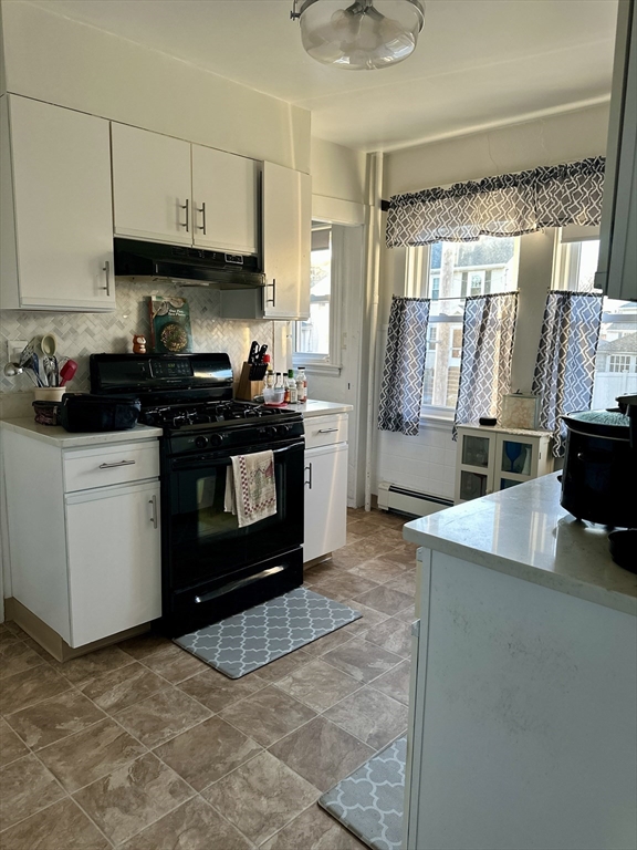 122 Warren St, Medford