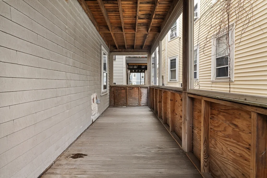 921-923 East Broadway, South Boston