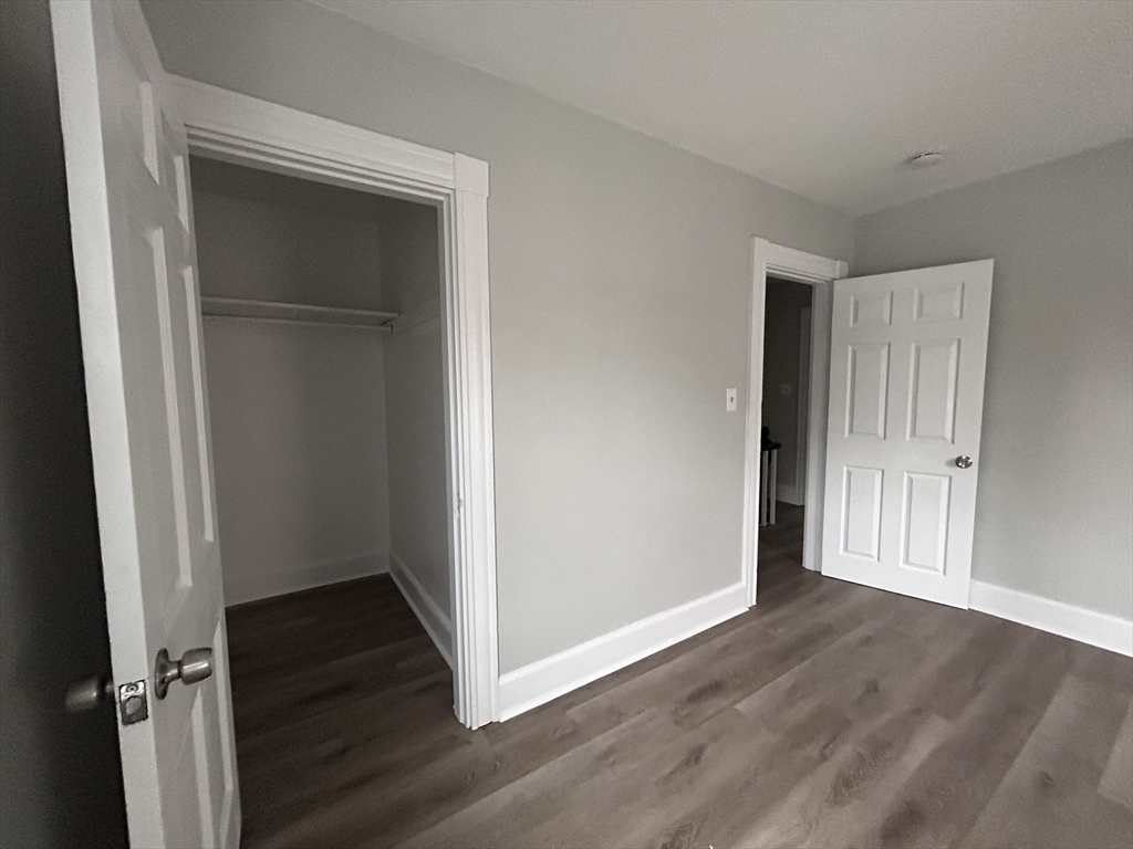 6 Swetts Ct, Watertown