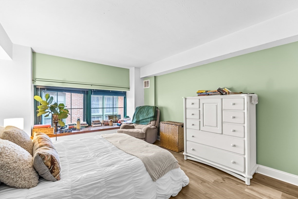 200 Market St, Lowell