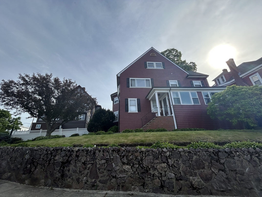 177 Bellingham Ave, Revere