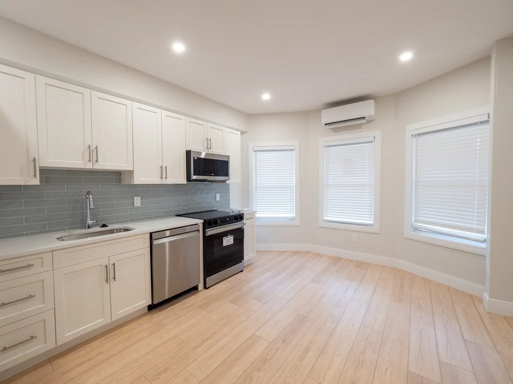 20 Winslow Rd, Coolidge Corner