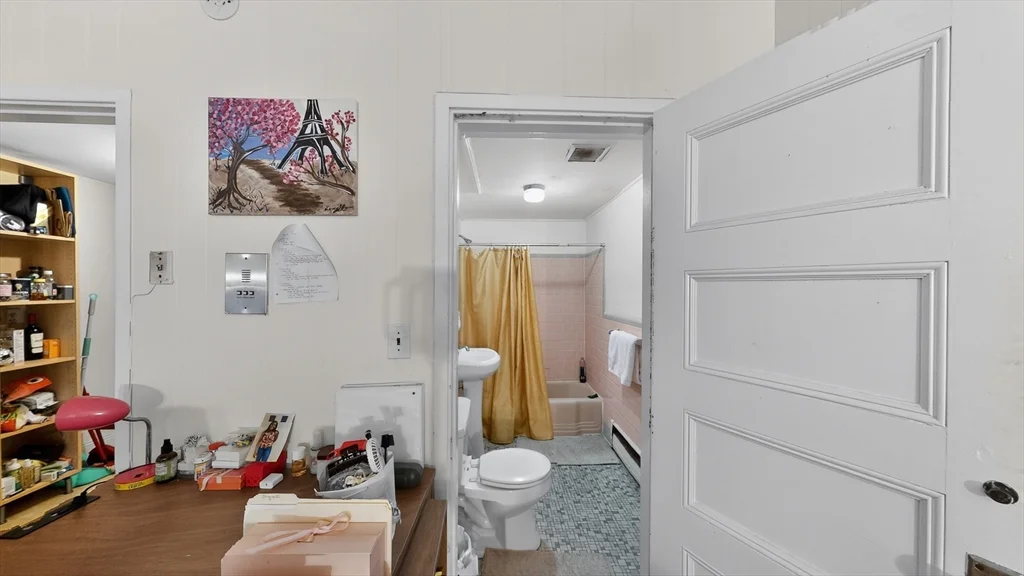 1071 Beacon St, Coolidge Corner