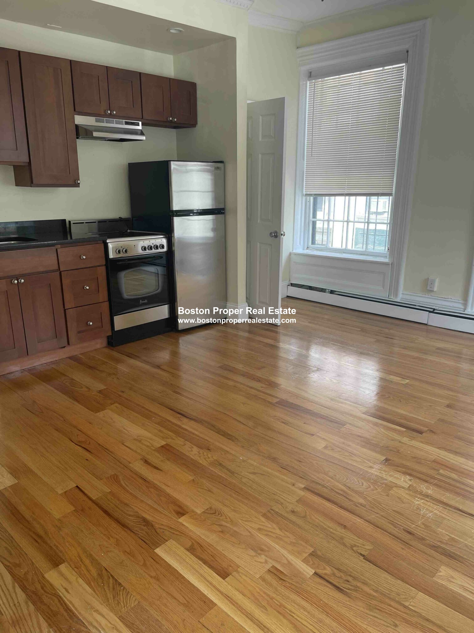 24 Joy St, Beacon Hill