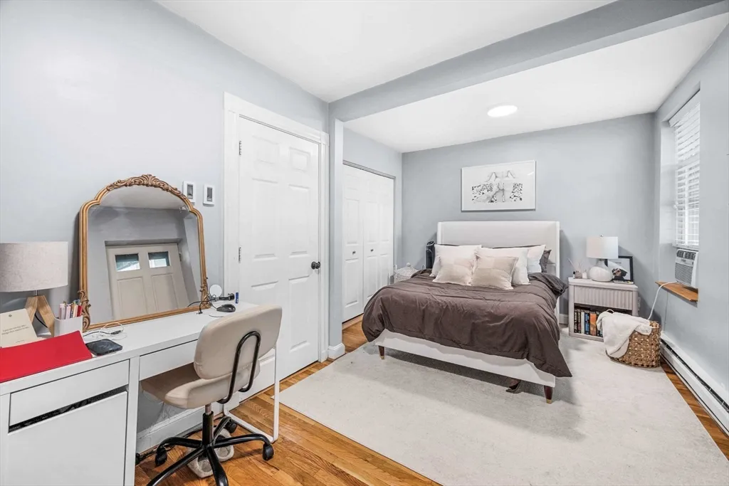 227 West 3rd St, South Boston