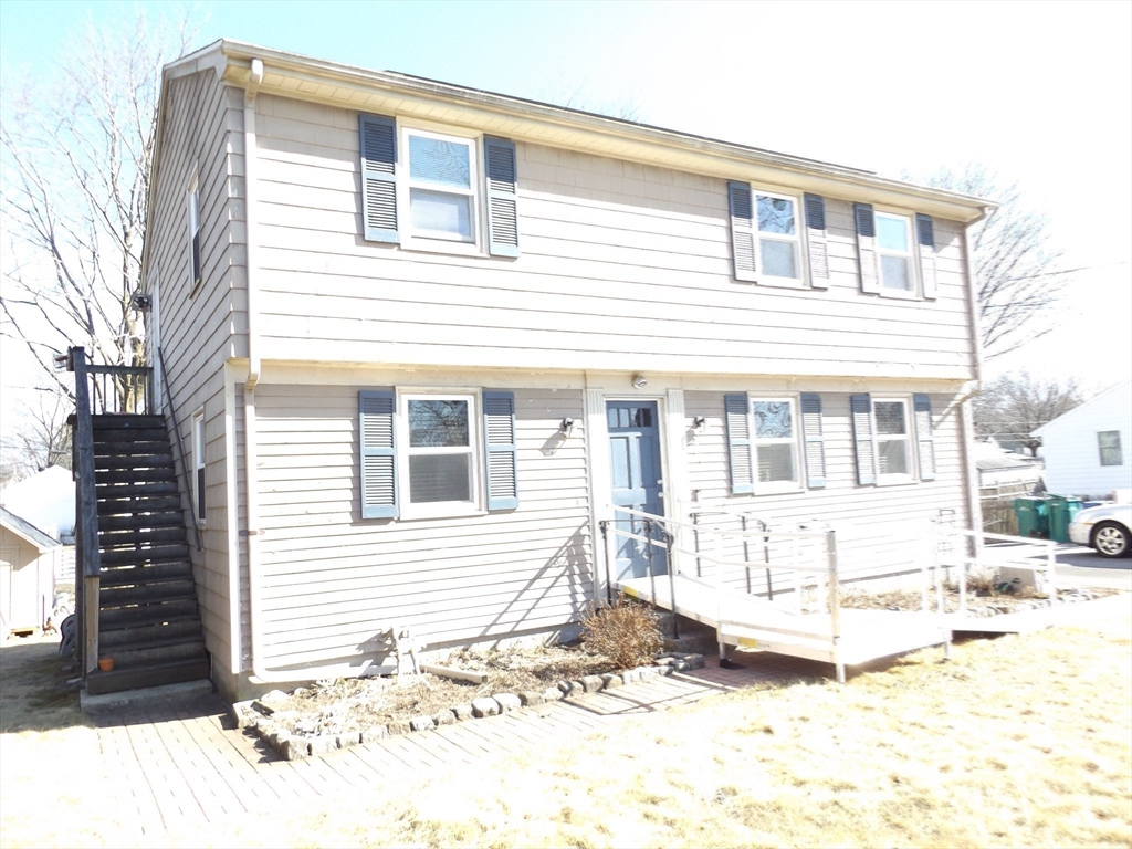 28 Greenwich St, Attleboro