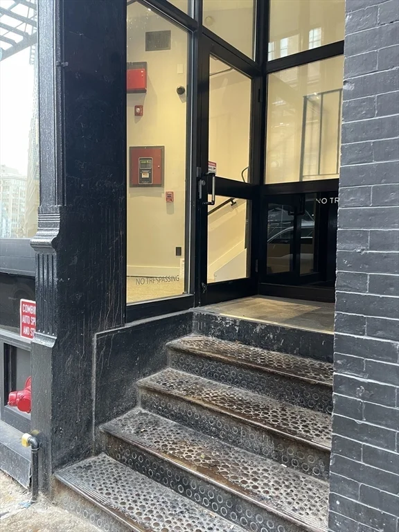 281 Franklin St, Downtown