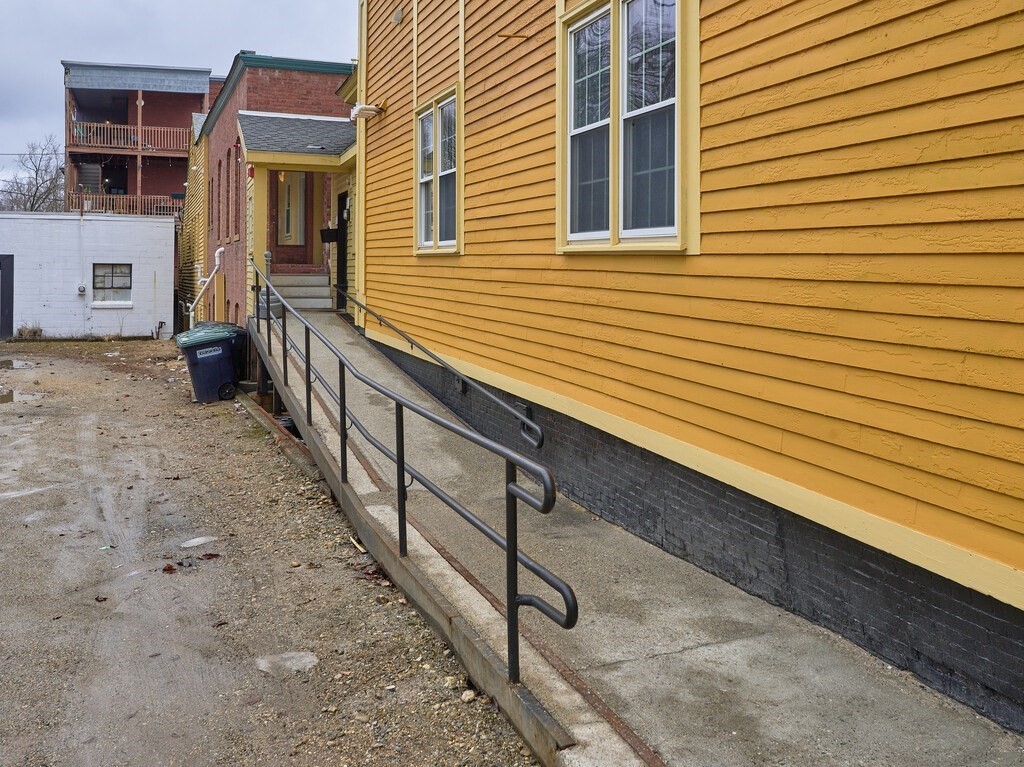 17 Hamilton St, Southbridge