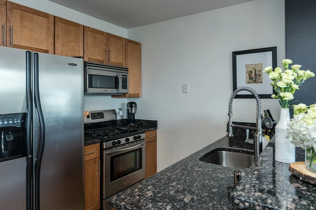 210 Broadway, Everett