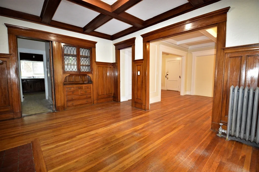 141 Fuller St, North Brookline