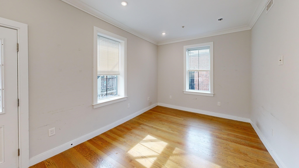 191 Porter St, Jeffries Point