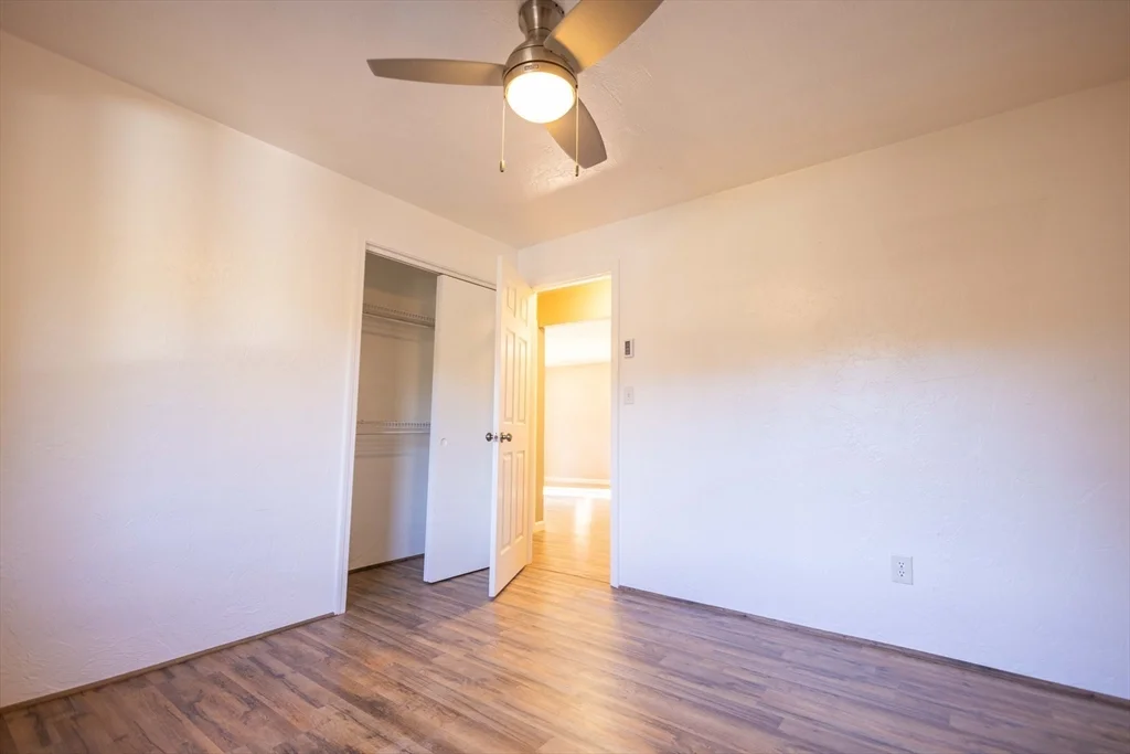 21 Erick Rd, Mansfield