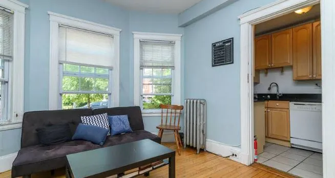 154 Magazine St, Cambridgeport