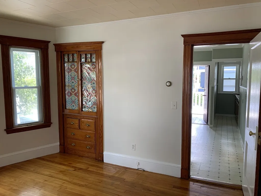 50 Windsor Rd, South Medford