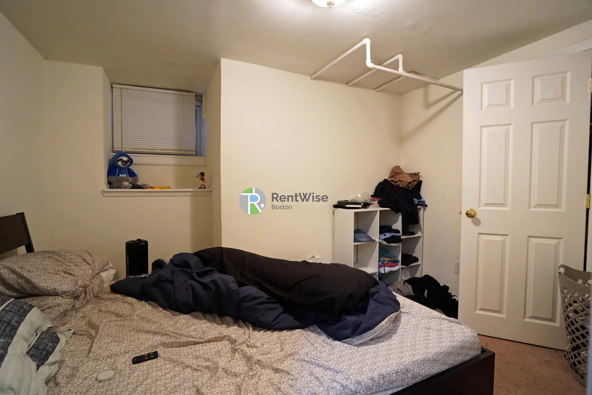 77 Brighton Ave, Allston