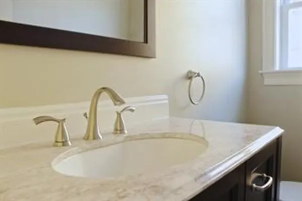 622 Trapelo Rd, Belmont