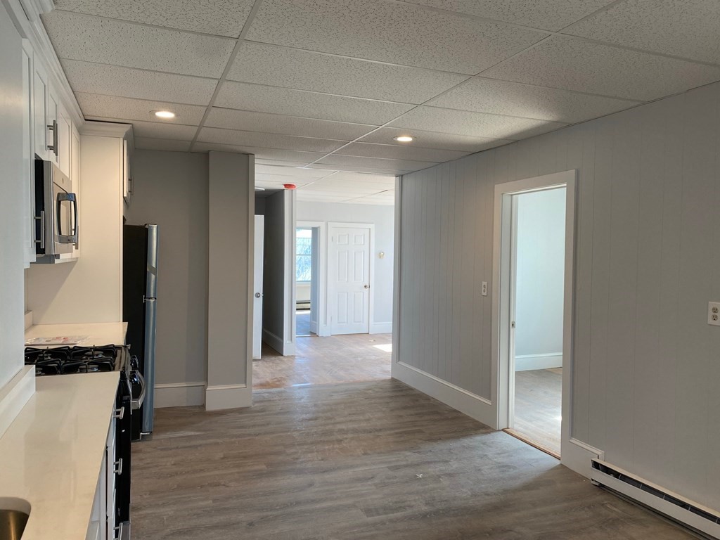 94 Irving St, Everett