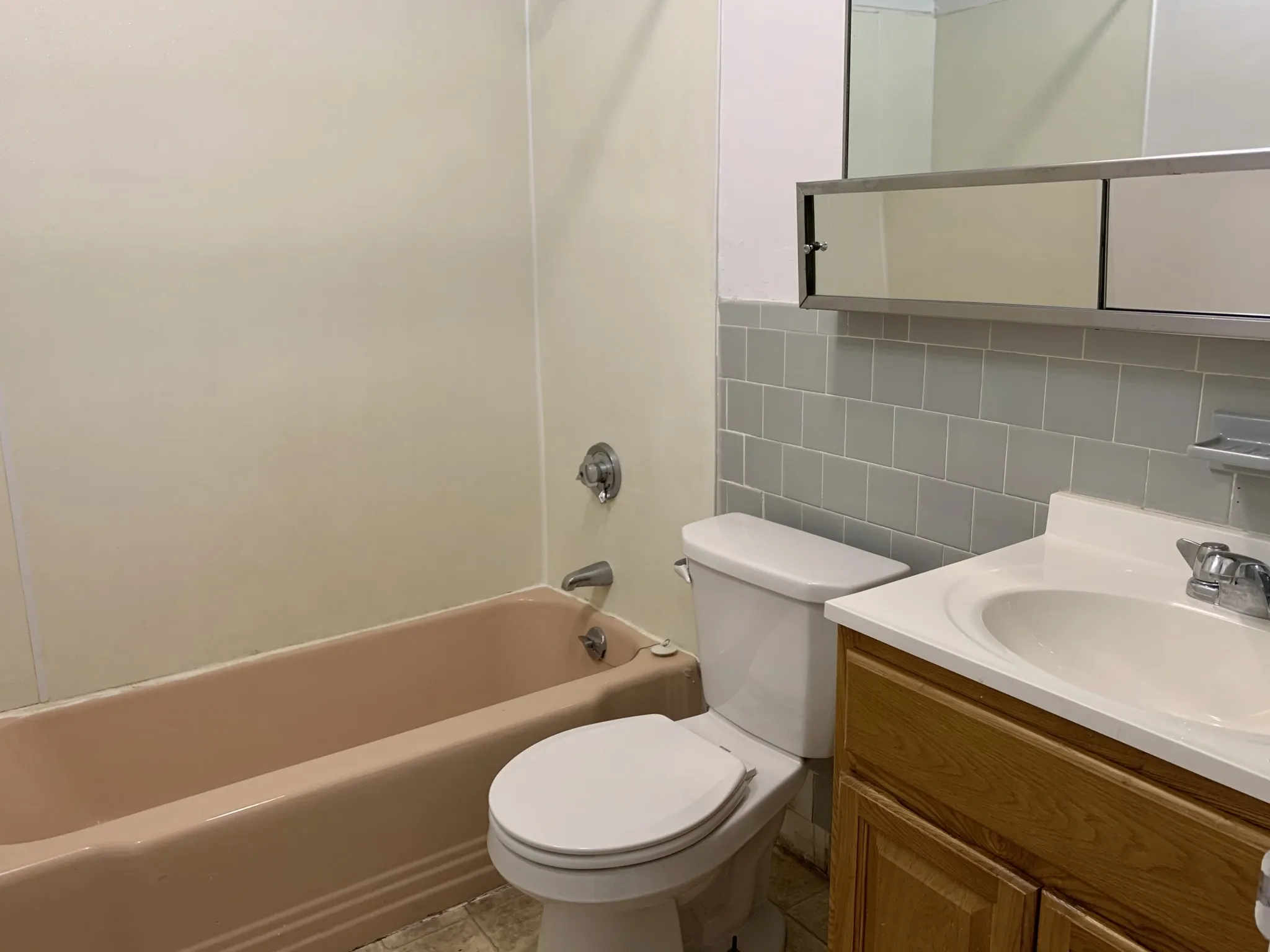 33 Lancaster Ter, Corey Hill