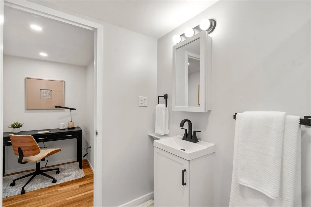 231 Coolidge Ave, Watertown