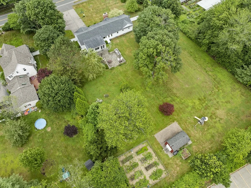 114 Main St, Norwell