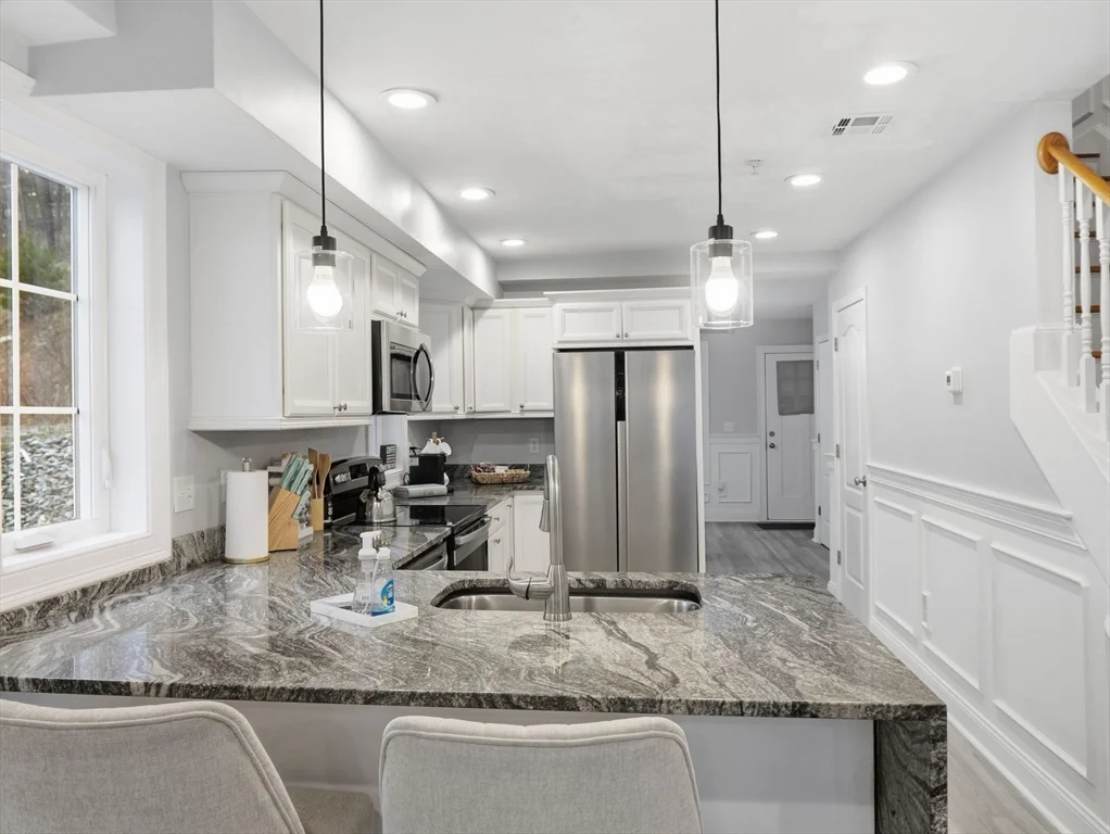 89 West Main, Northborough