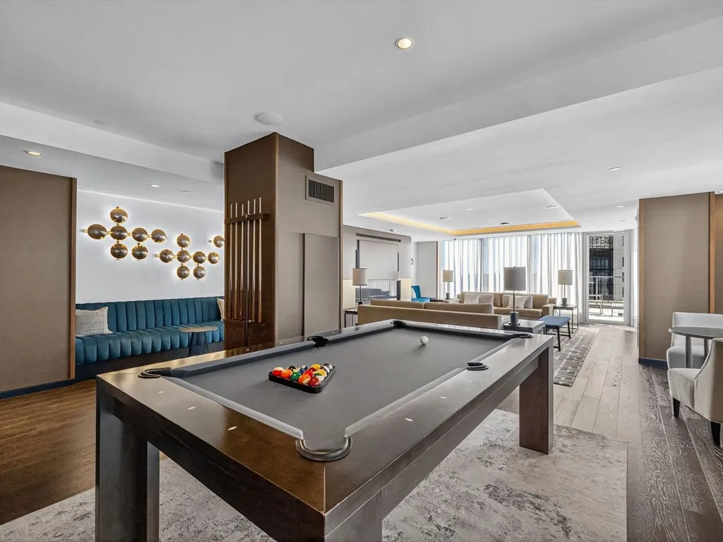 135 Seaport Blvd, Seaport District