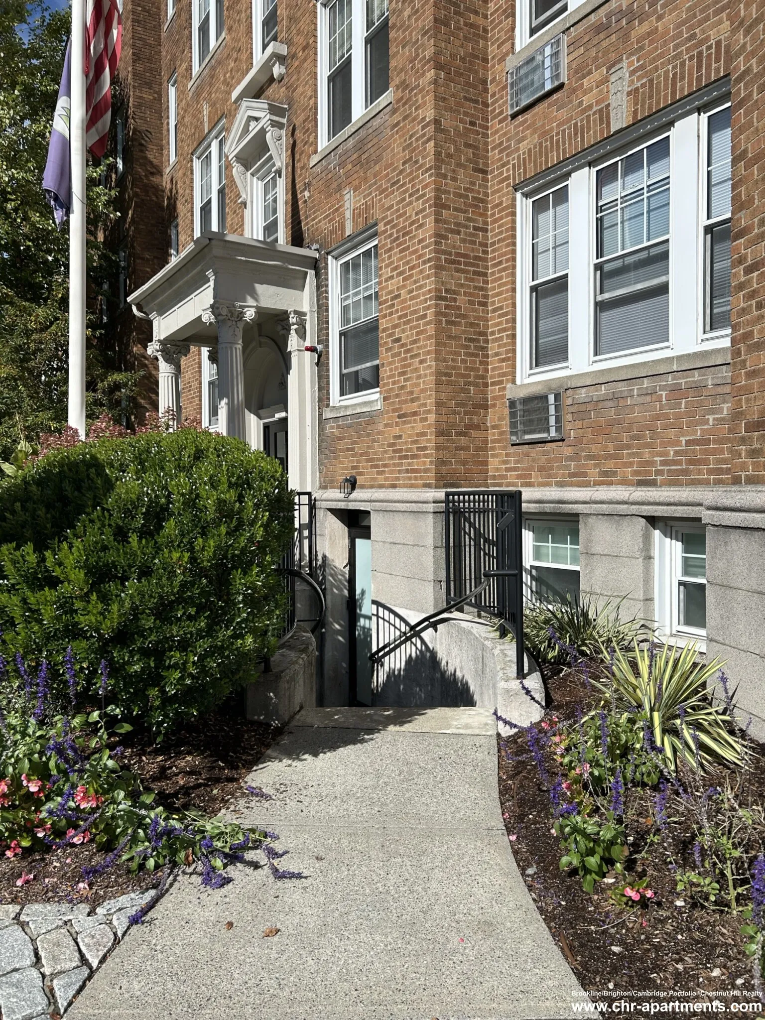 1 Langdon St, Neighborhood Nine