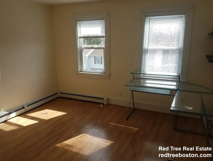 5 Albemarle St, Hyde Park