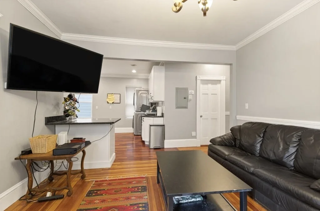 8 Taft St, Dorchester