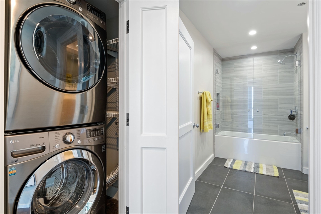 1 Nassau St, Chinatown