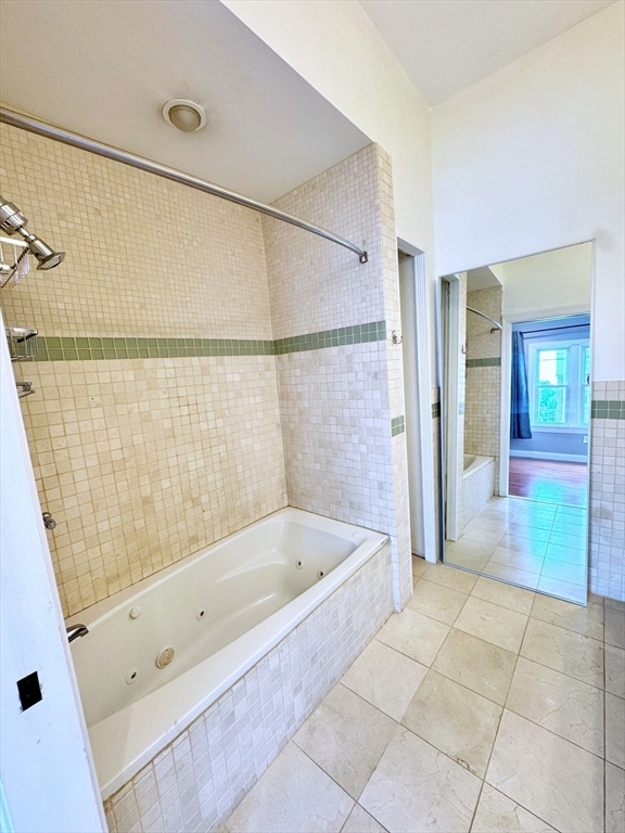 499-501 Sumner St, East Boston