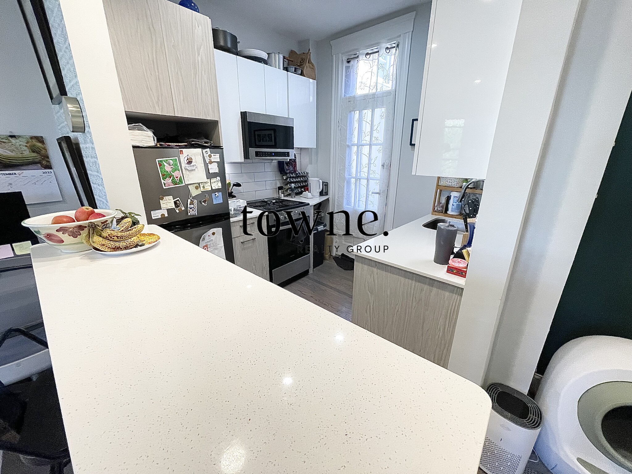 102 Queensberry St, Fenway