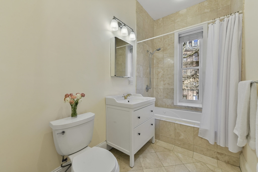 79 Waltham St, South End