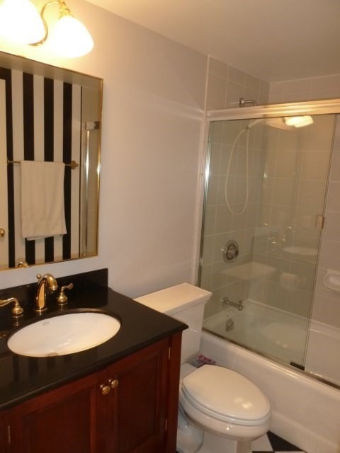 75-83 Cambridge Pkwa, East Cambridge