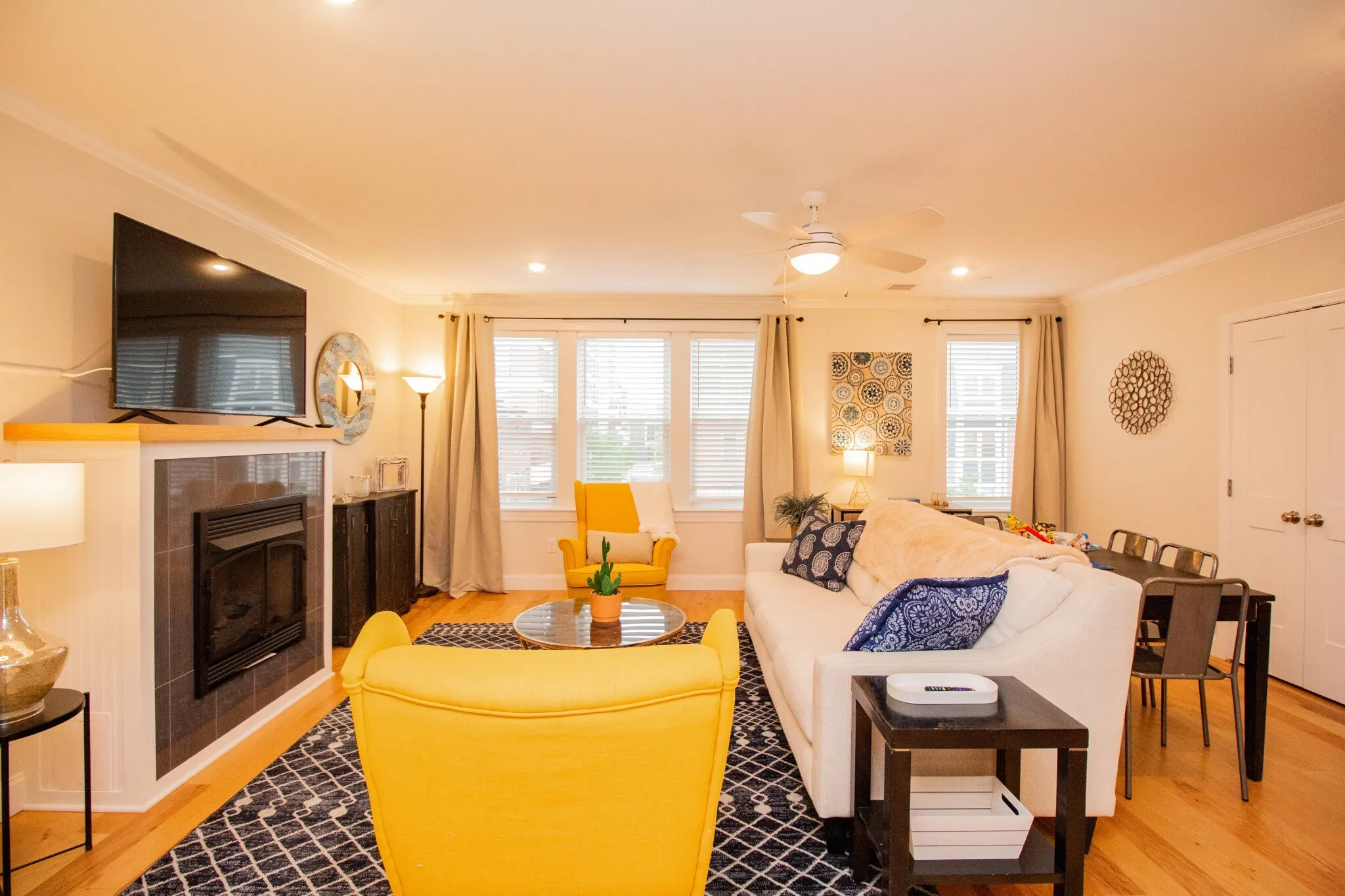 1008 Tremont St, Roxbury