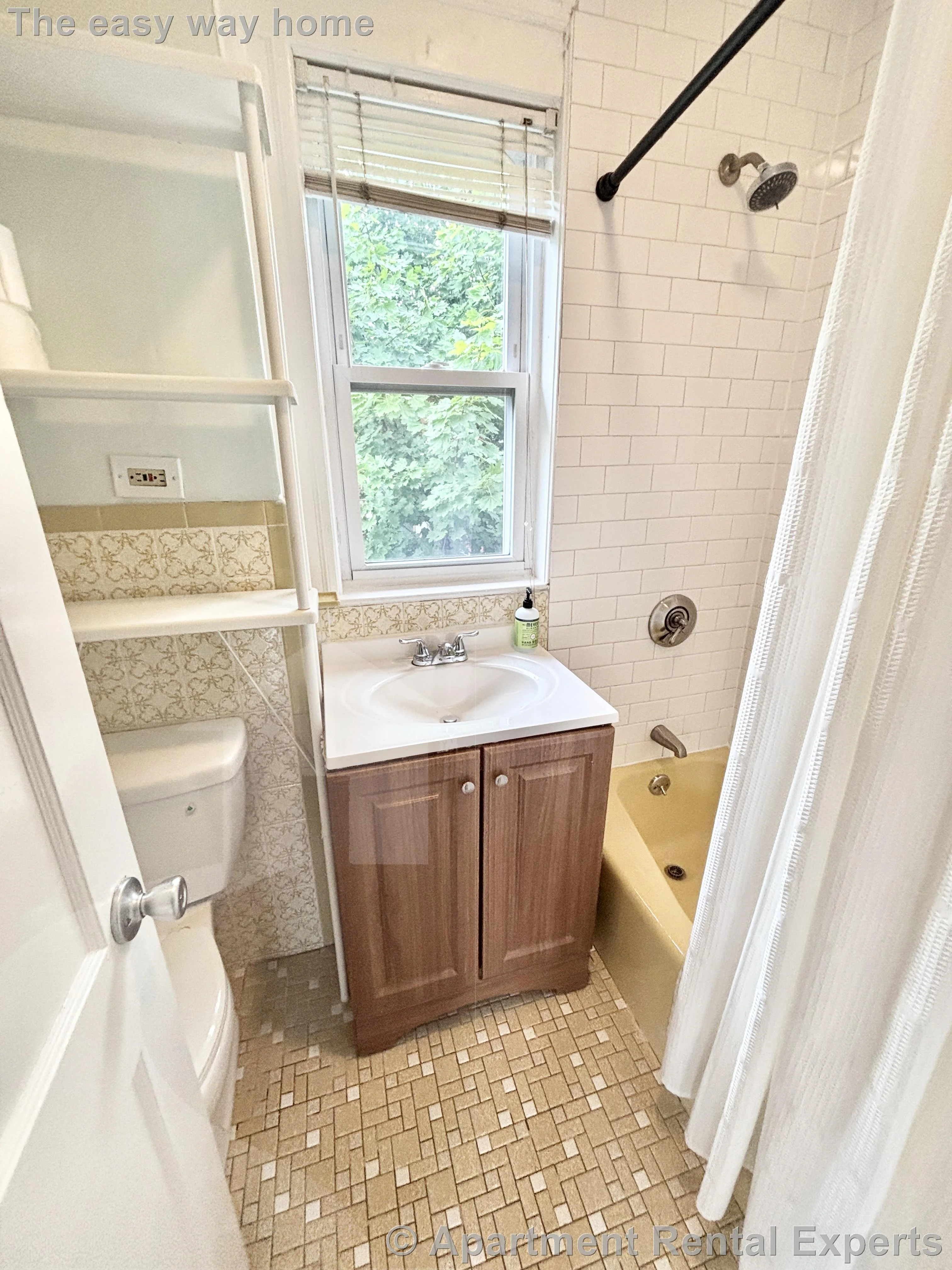 123 Winthrop St, Tufts