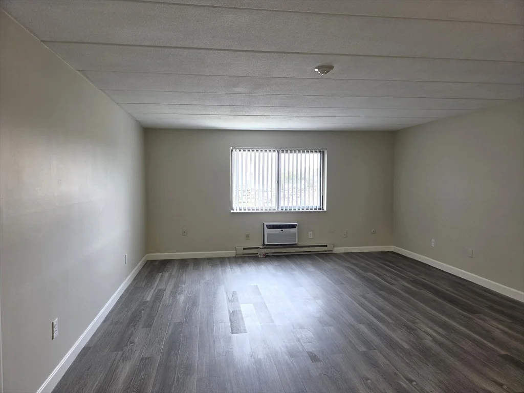 576 Washington St, Weymouth