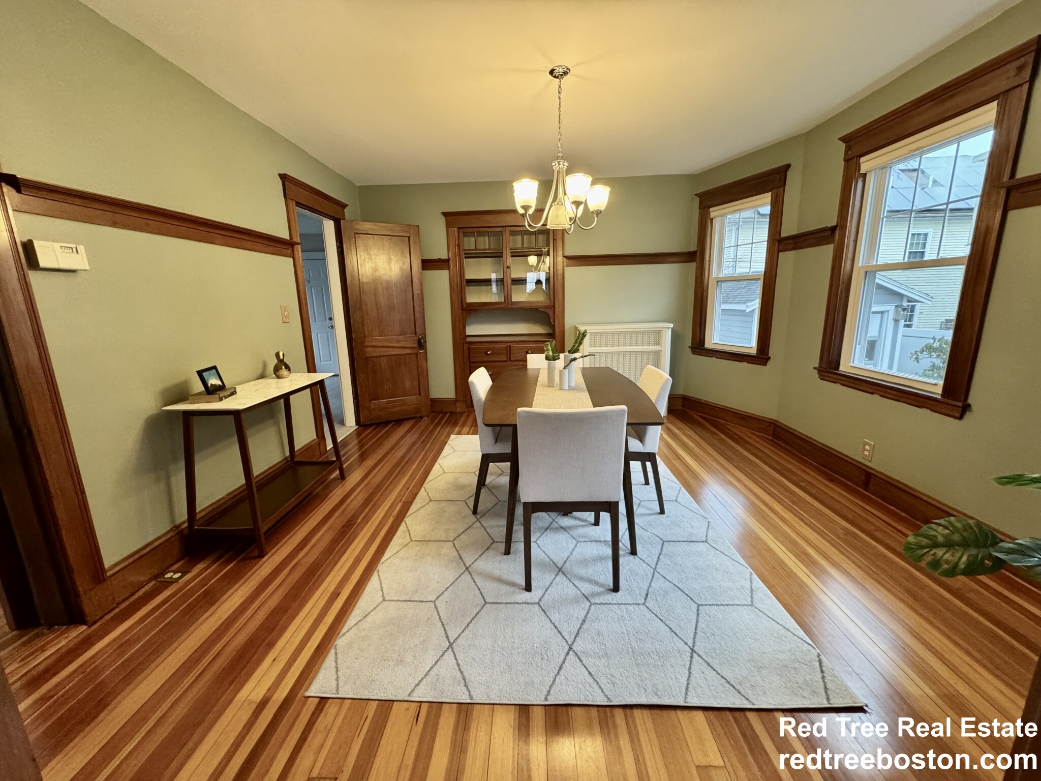 324 Beech St, Roslindale