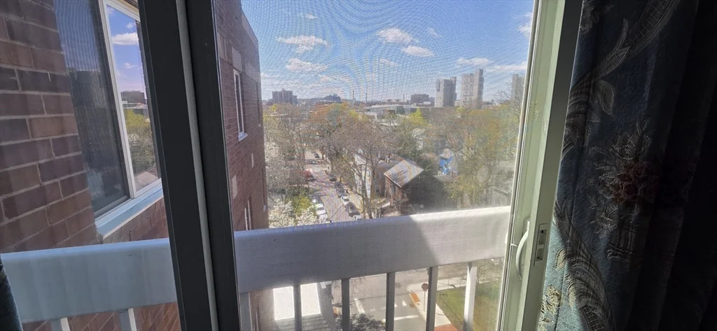 950 Mass Ave, Riverside