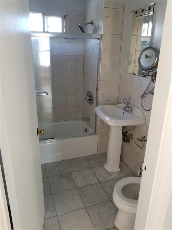 341 Summer St, Davis Square