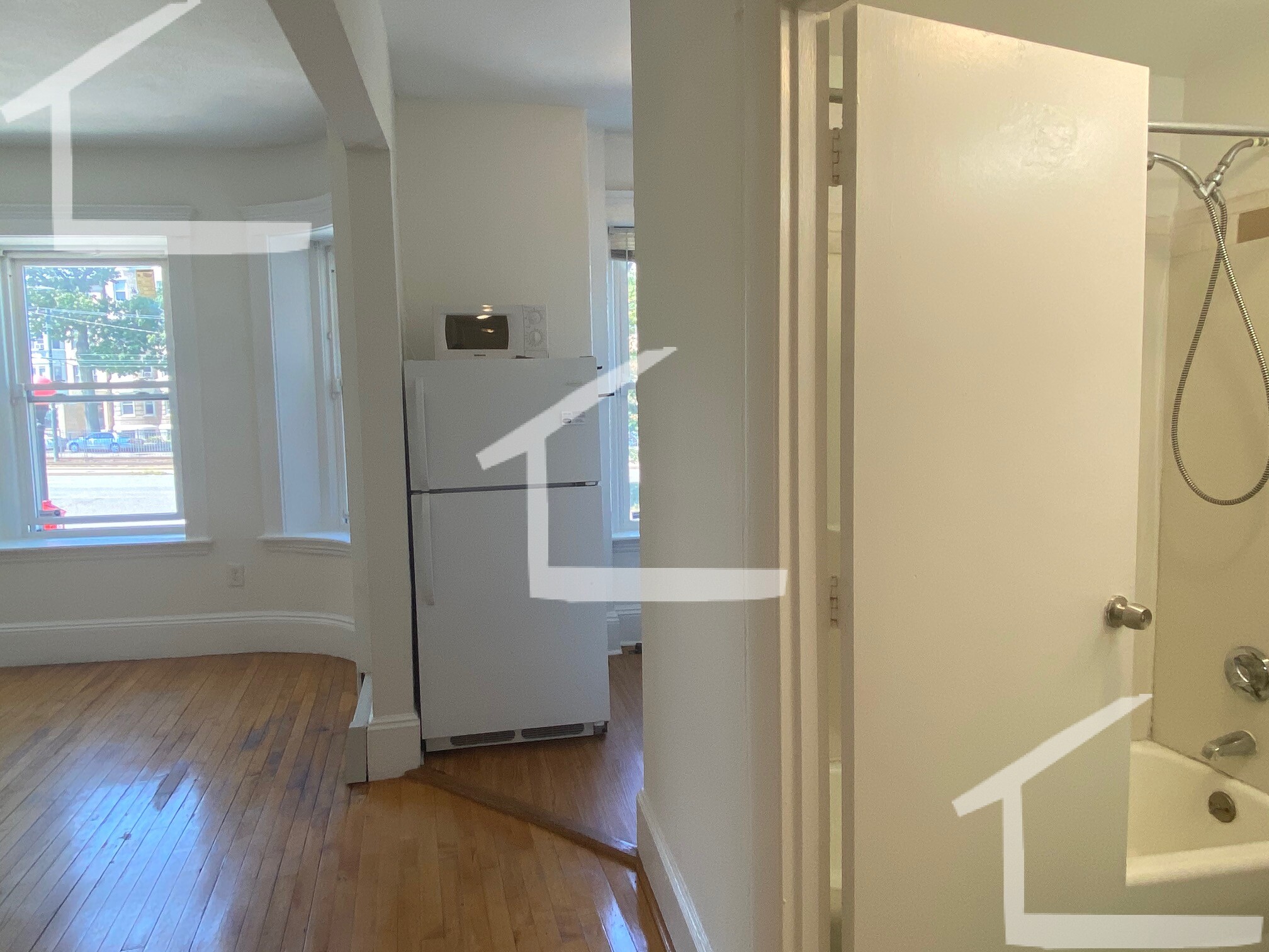 61 Brighton Ave, Allston