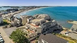 35 Oceanside Dr, Hull