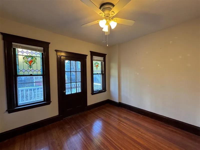 62 Liberty Ave, Powder House Square