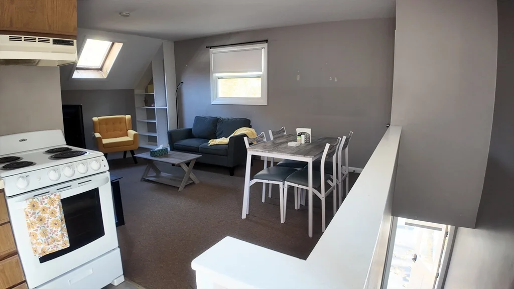 50 Forest St, Bridgewater