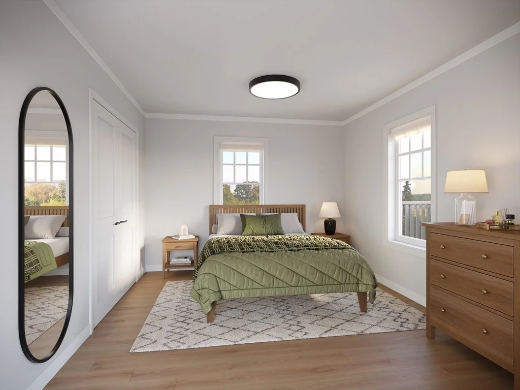 165 Hillside St, Mission Hill