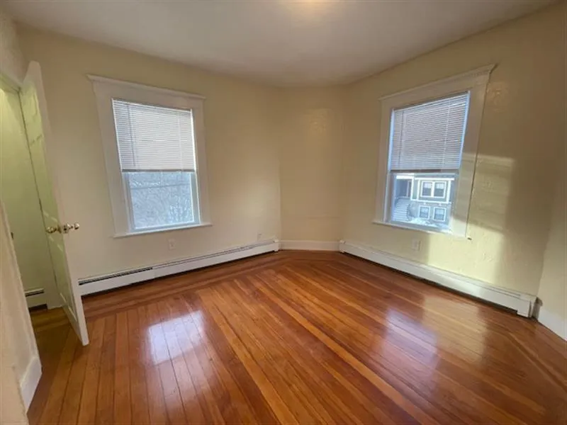 251 Central St, Winter Hill