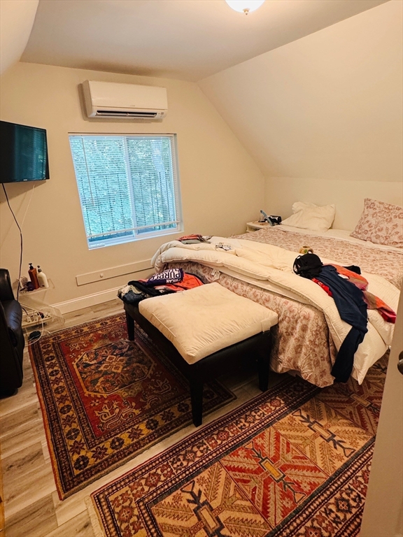 136 Academy Hill Rd, Brighton