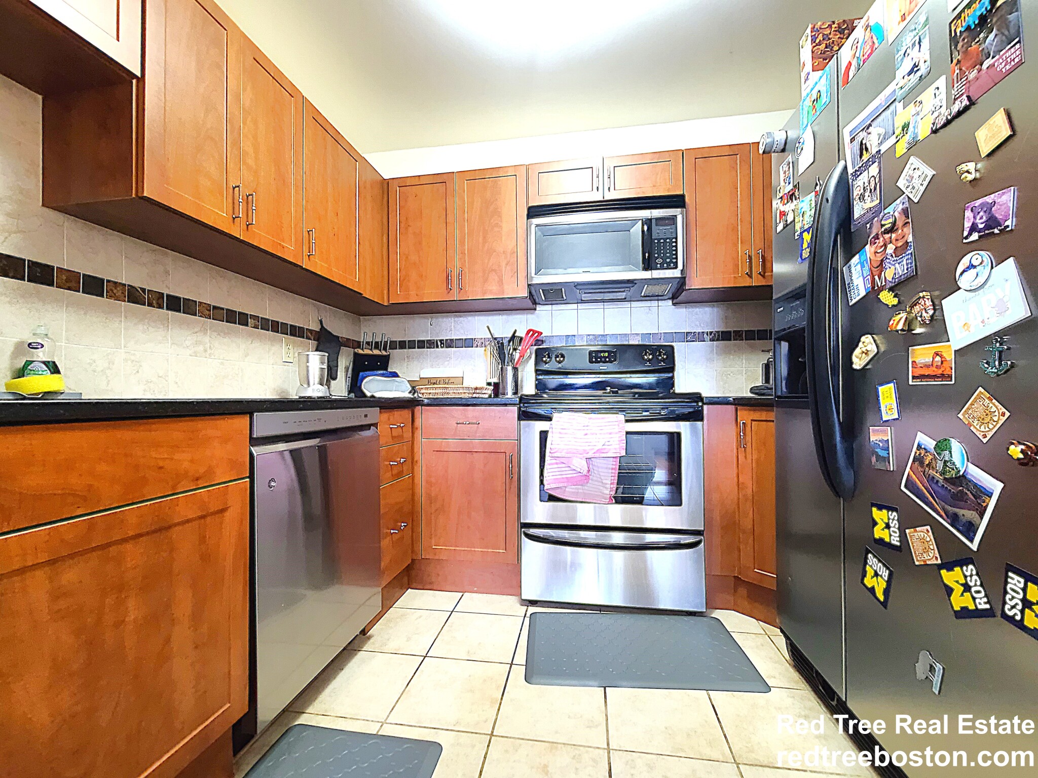 50 Winchester St, North Brookline