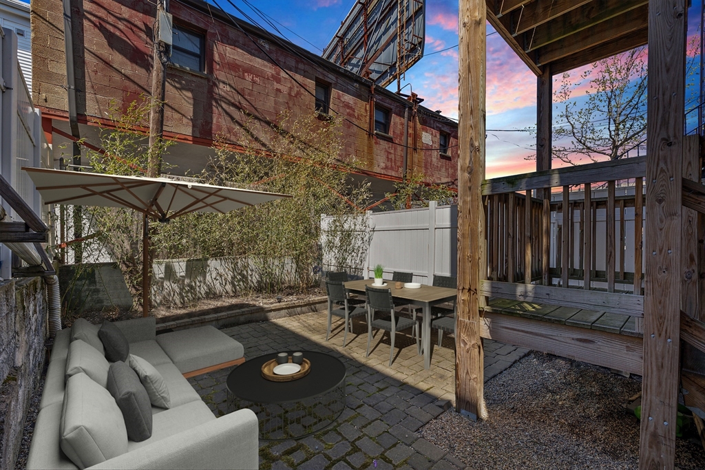 110 Chelsea St, East Boston