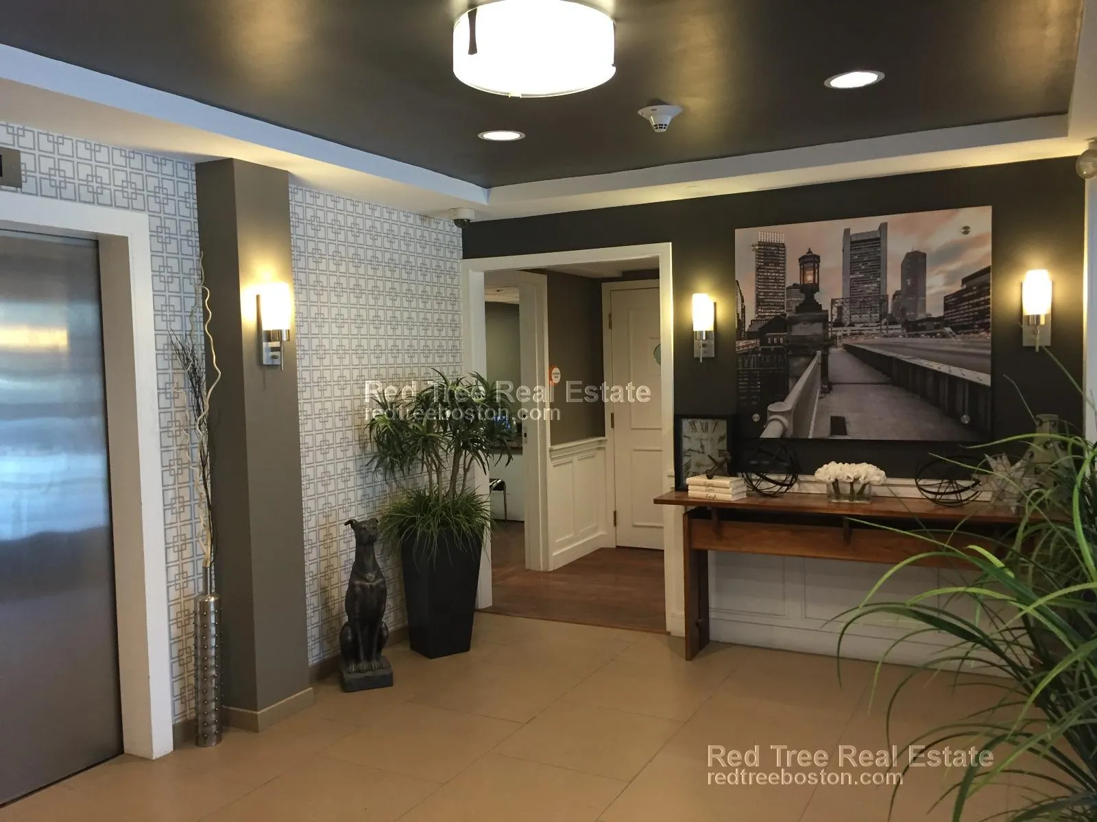 1440 Beacon St, Corey Hill